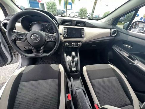 Used 2020 Nissan Versa SV image 12