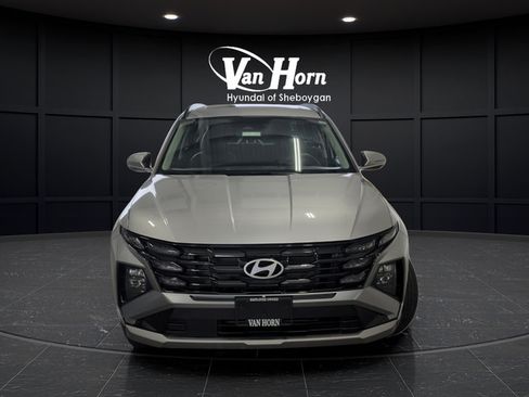 Used 2025 Hyundai Tucson SEL AWD/4WD image 2