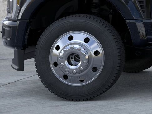New 2026 Ford F450 Platinum w/ FX4 Off-Road Package AWD/4WD image 19