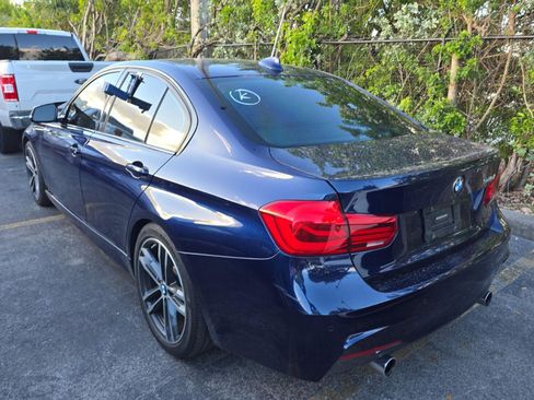 Used 2018 BMW 340i Sedan image 11