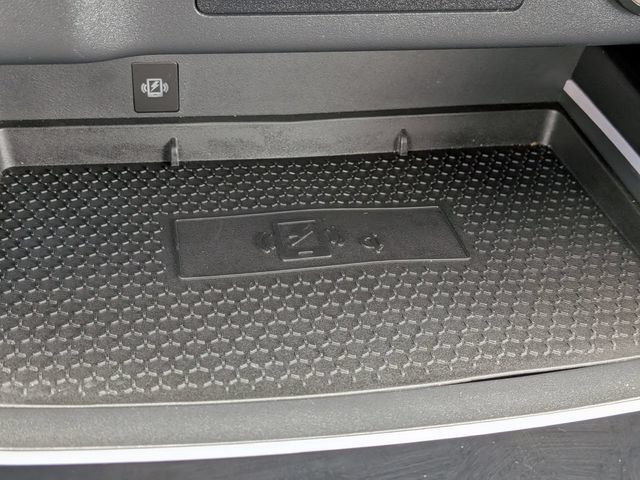 Used 2024 Nissan Rogue SL AWD/4WD image 24