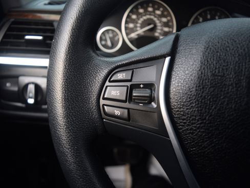 Used 2014 BMW 335i Sedan image 6