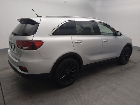 Used 2020 Kia Sorento EX image 10