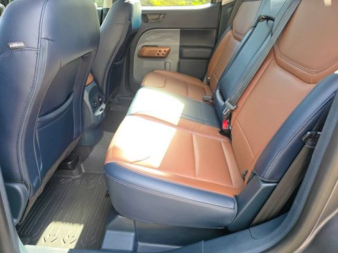 Used 2022 Ford Maverick Lariat w/ Lariat Luxury Package AWD/4WD image 21