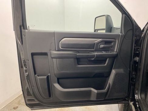 Used 2023 RAM 2500 Tradesman image 21