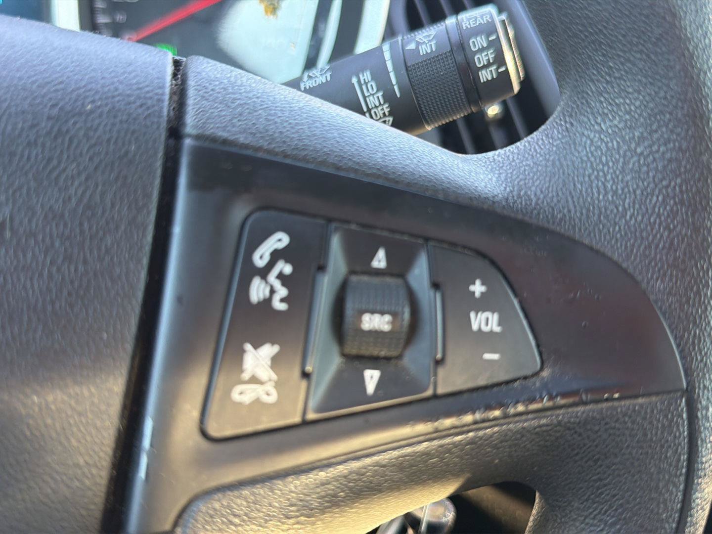 Used 2014 Chevrolet Equinox LS FWD image 12