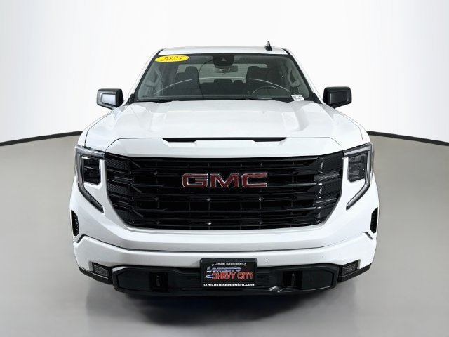 Used 2025 GMC Sierra 1500 Elevation AWD/4WD image 2