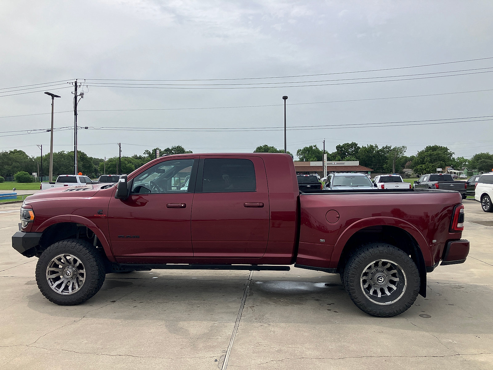 Used 2024 RAM 3500 Limited AWD/4WD image 4