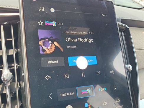 New 2026 Volvo XC90 T8 Plus w/ Protection Package Premier image 25