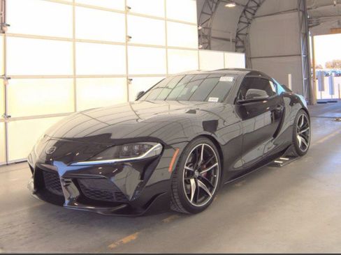 Used 2022 Toyota Supra Premium image 4