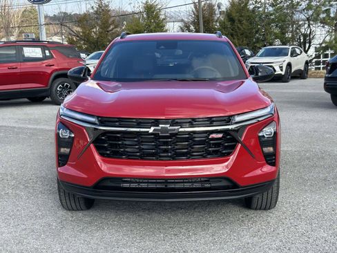 New 2026 Chevrolet Trax RS w/ Driver Confidence Package image 8