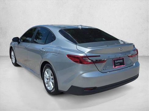 Used 2026 Toyota Camry LE w/ Convenience Package FWD image 7