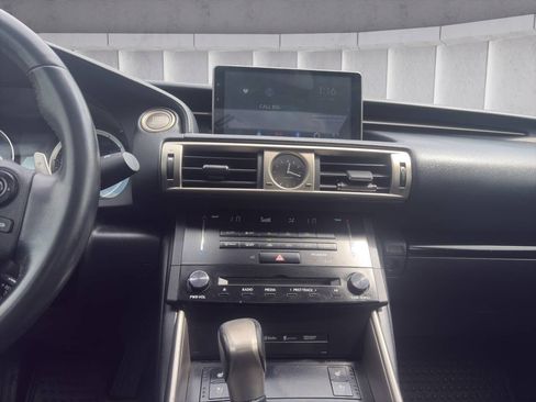 Used 2014 Lexus IS 250 AWD w/ Navigation Package image 13