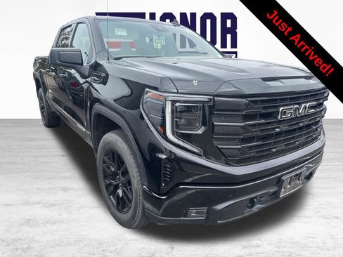 Used 2024 GMC Sierra 1500 Elevation AWD/4WD image 1