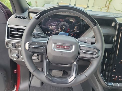 New 2026 GMC Yukon AT4 w/ AT4 Premium Plus Package image 21