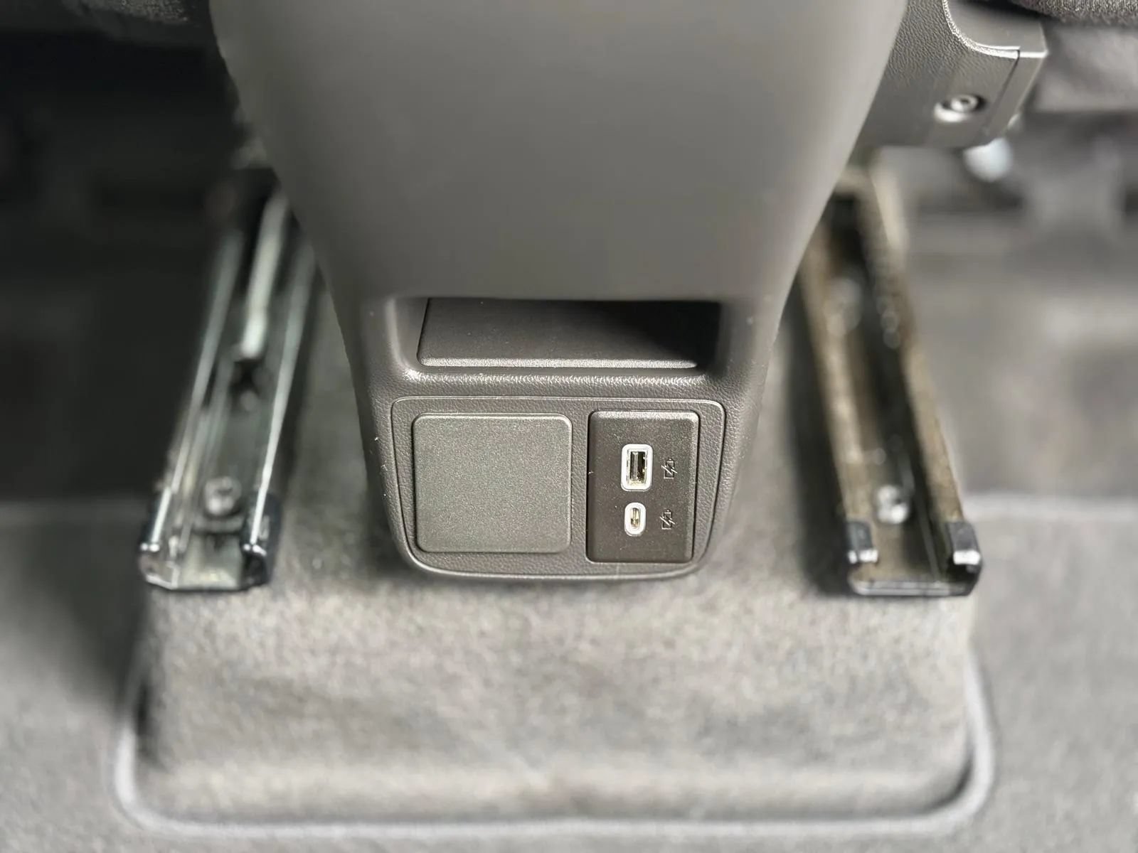 Used 2021 Buick Encore GX Preferred w/ Cold Weather Comfort Package FWD image 18