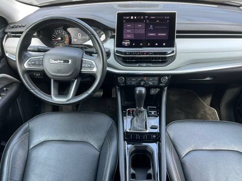 Used 2022 Jeep Compass Limited AWD/4WD image 2