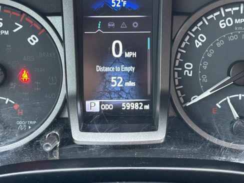 Used 2021 Toyota Tacoma TRD Off-Road w/ Technology Package image 25