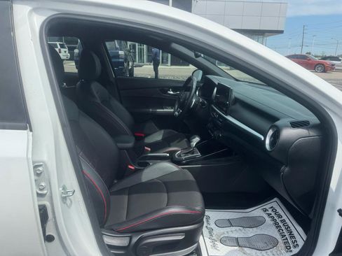 Used 2022 Kia Forte GT FWD image 23