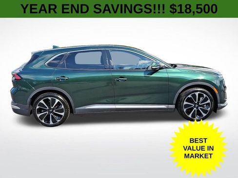 Used 2023 VinFast VF 8 Plus image 8