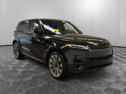 New 2026 Land Rover Range Rover Sport SE AWD/4WD image 7