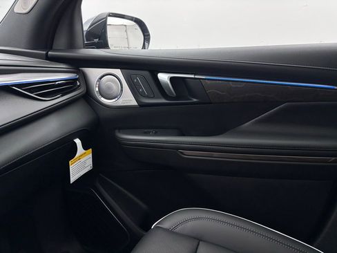 New 2026 Buick Enclave Avenir w/ Super Cruise Package image 38