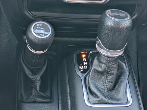 Certified 2022 Jeep Wrangler Sport image 14