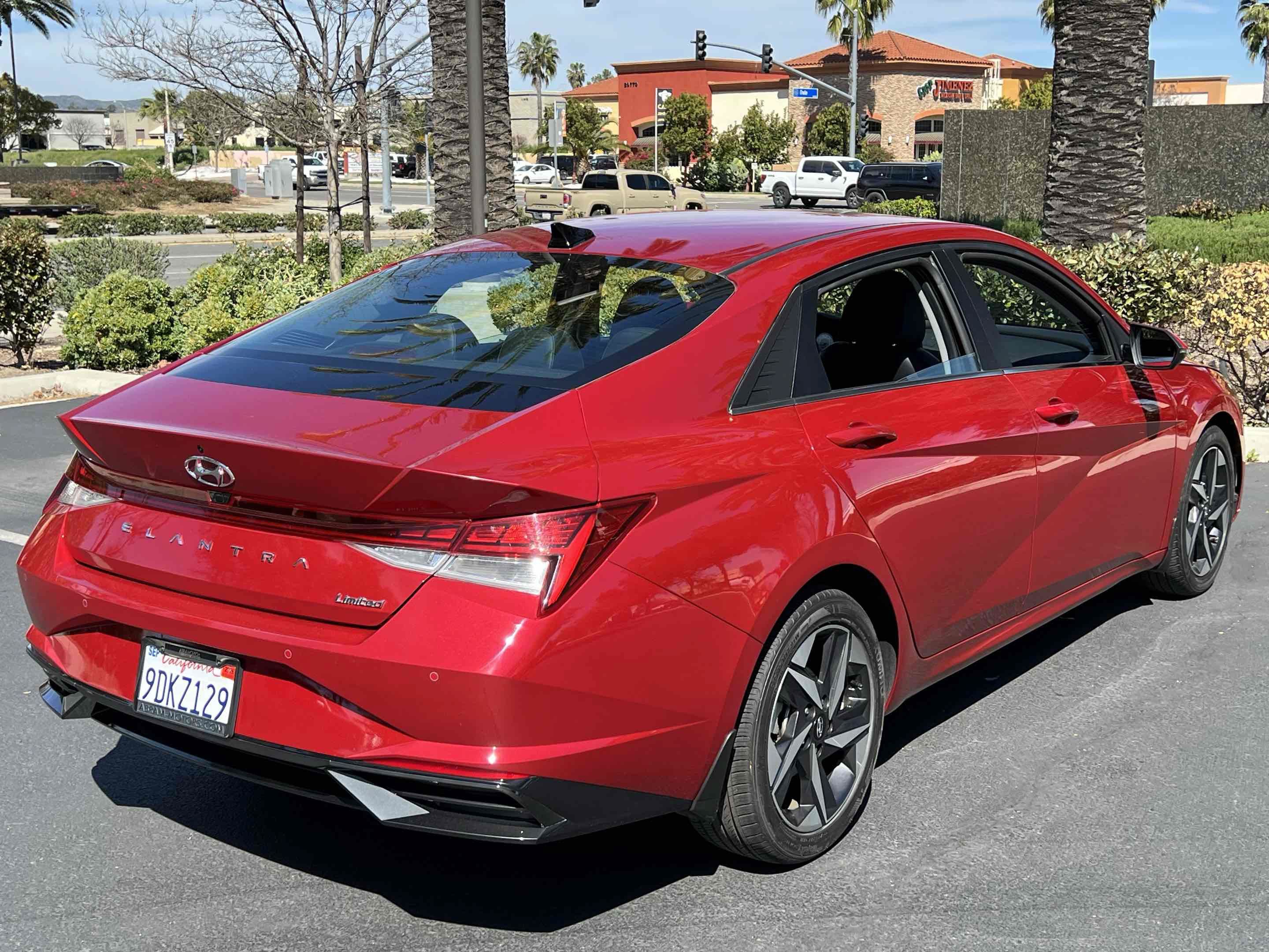 Used 2023 Hyundai Elantra Limited FWD image 67