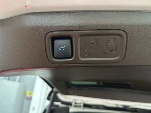 Used 2024 Ford Expedition Max King Ranch image 38