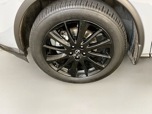 Used 2023 Nissan Murano SV w/ SV Midnight Edition Package image 11