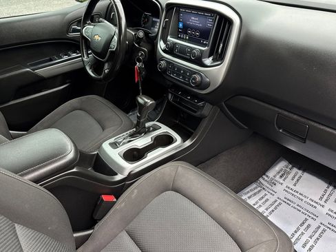Used 2019 Chevrolet Colorado LT RWD image 17