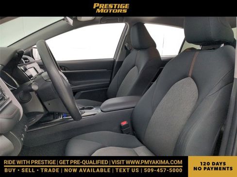 Used 2020 Toyota Camry LE image 26