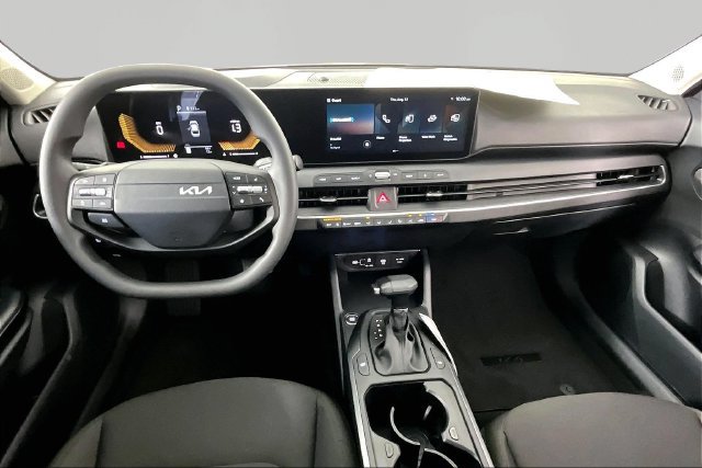New 2026 Kia K4 FWD image 6