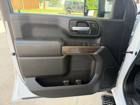 Used 2021 Chevrolet Silverado 3500 LT w/ Snow Plow Prep Package AWD/4WD image 17
