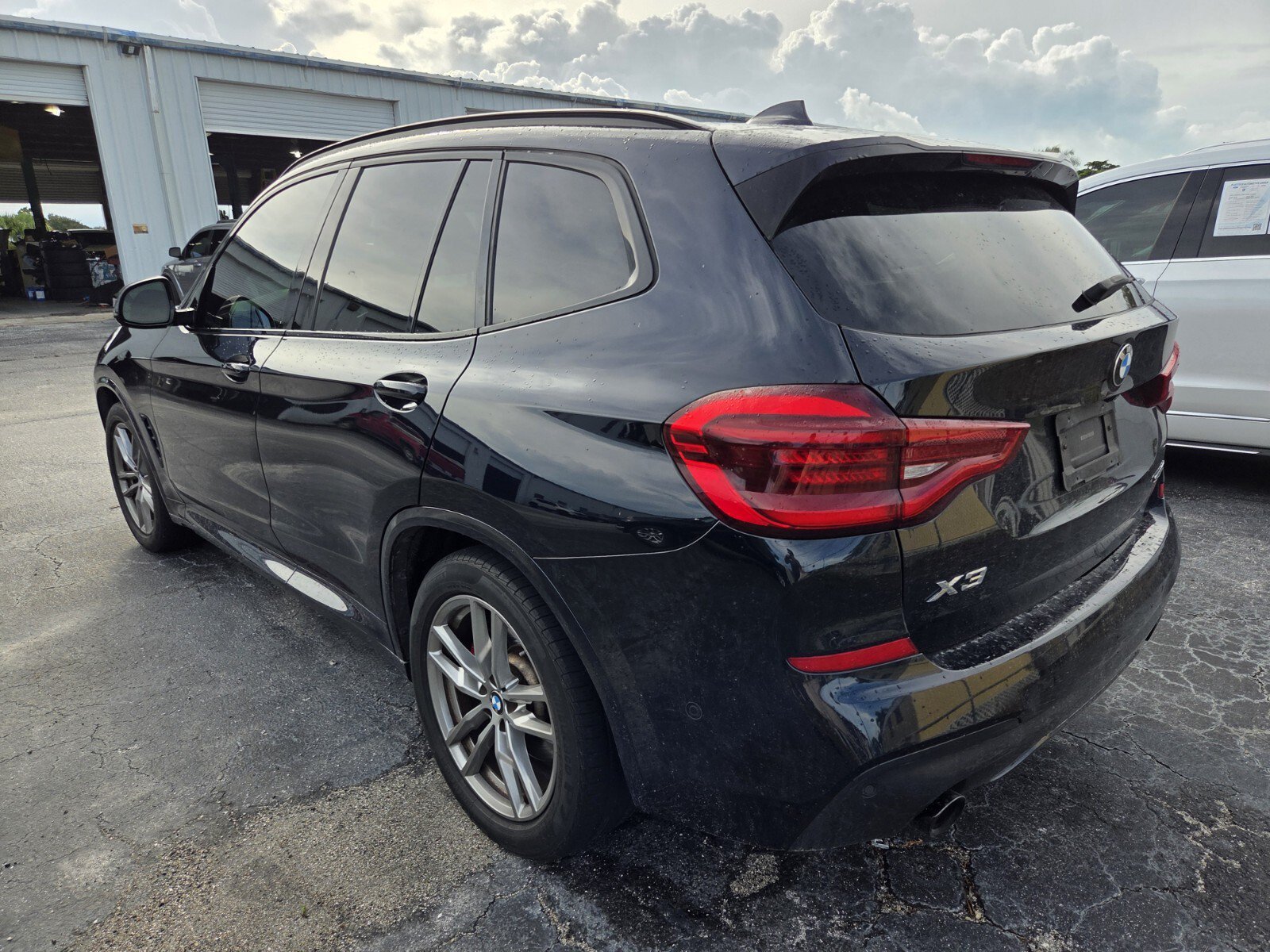 Used 2021 BMW X3 sDrive30i w/ Executive Package RWD image 5