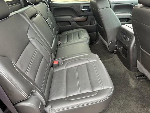 Used 2017 GMC Sierra 1500 Denali w/ Denali Ultimate Package AWD/4WD image 32