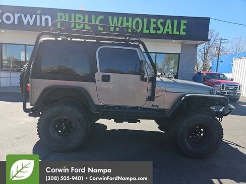 Used 2001 Jeep Wrangler Sport image 2