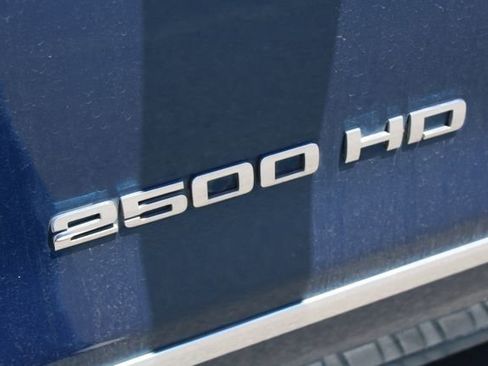 Used 2019 GMC Sierra 2500 SLT AWD/4WD image 19