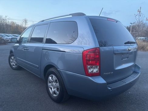 Used 2012 Kia Sedona LX image 6