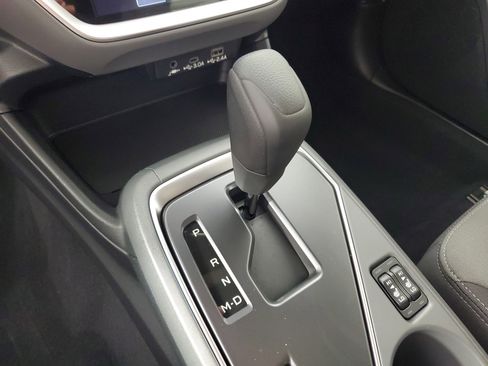 Used 2025 Subaru Crosstrek 2.0i Premium image 18