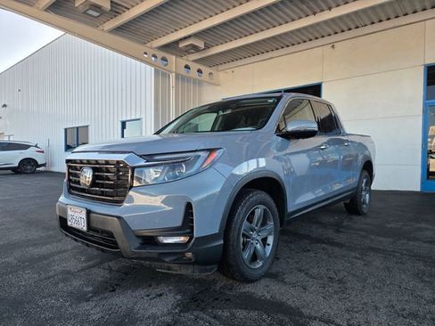 Used 2023 Honda Ridgeline RTL-E image 1