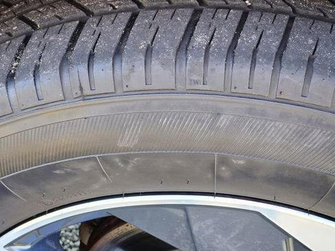 Certified 2024 Nissan Rogue SV image 11