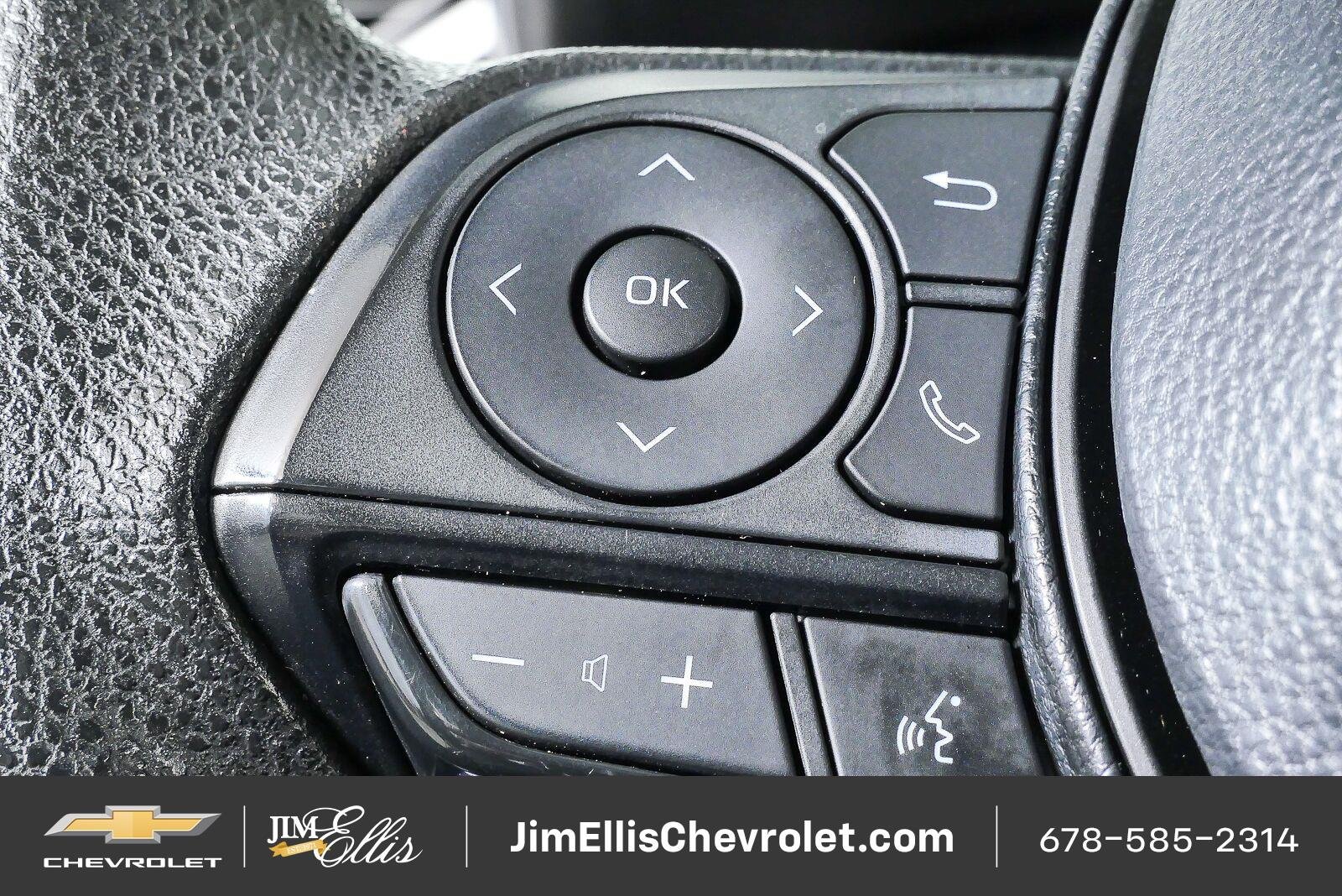 Used 2024 Toyota RAV4 XLE FWD image 12