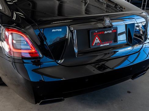 Used 2022 Rolls-Royce Ghost Black Badge image 25