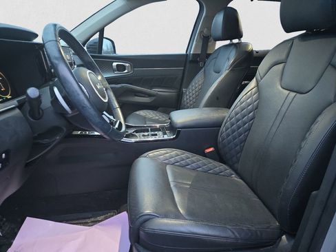 Used 2023 Kia Sorento SX image 10