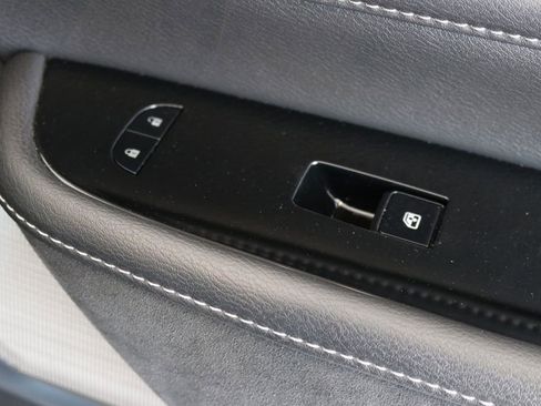 Certified 2025 INFINITI QX80 Sensory image 39