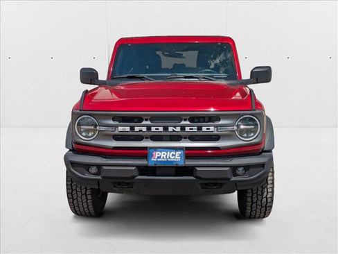 Used 2021 Ford Bronco Big Bend image 2