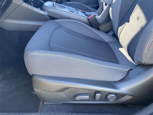 New 2025 Subaru Crosstrek 2.0i Premium image 16