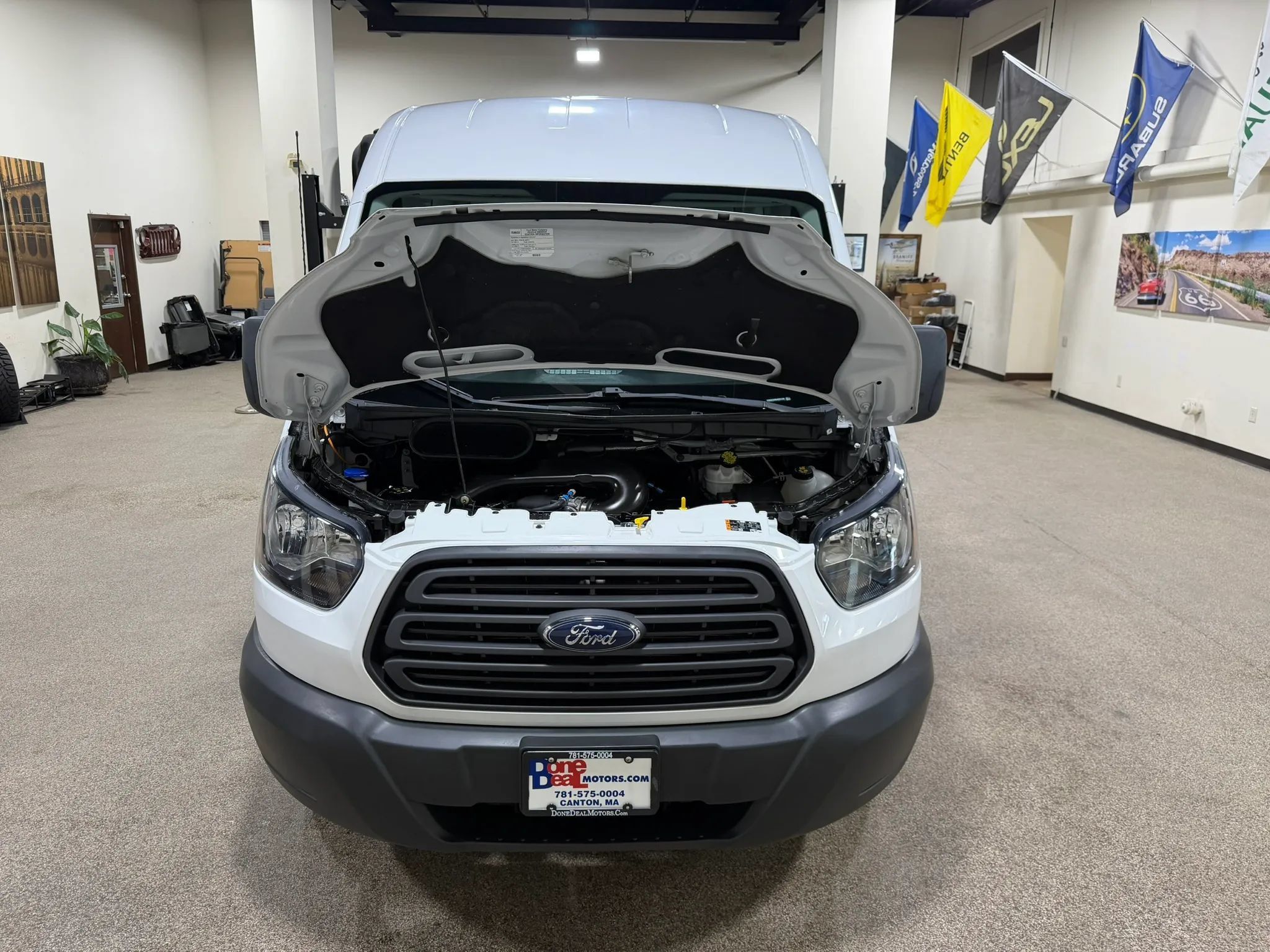 Used 2018 Ford Transit 150 XL RWD image 54