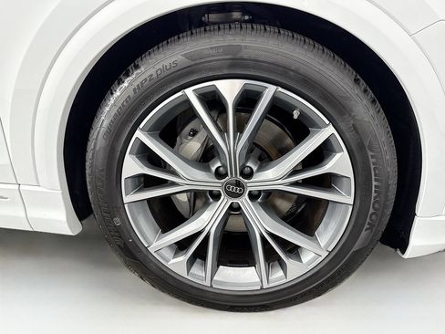 Used 2026 Audi Q8 Premium Plus w/ Premium Plus Package AWD/4WD image 32